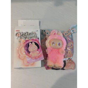 Pop Mart THE MONSTERS Big into Energy Series - Loyalty